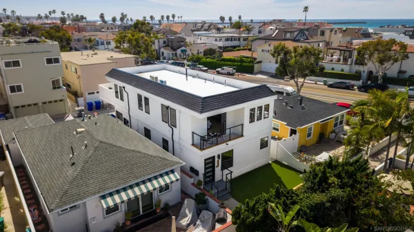 $2,995,000 | 811-13 Balboa Court, San Diego, CA 92109