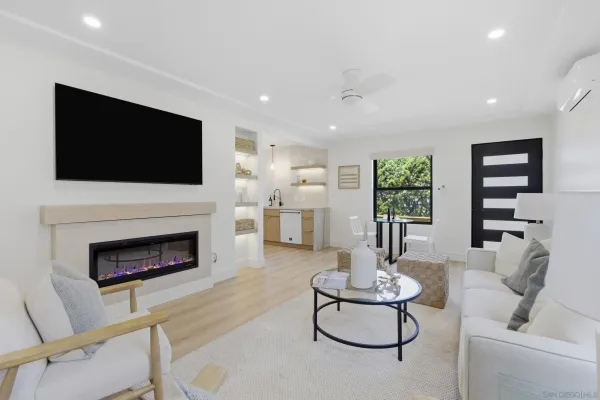 $2,995,000 | 811-13 Balboa Court, San Diego, CA 92109