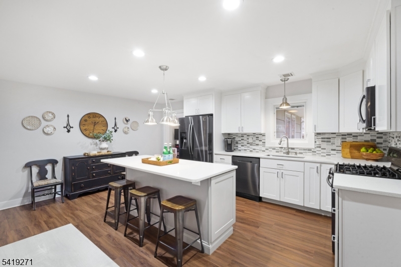 256 Old Forge Road Millington, NJ 07946 - Photo 7 of 25