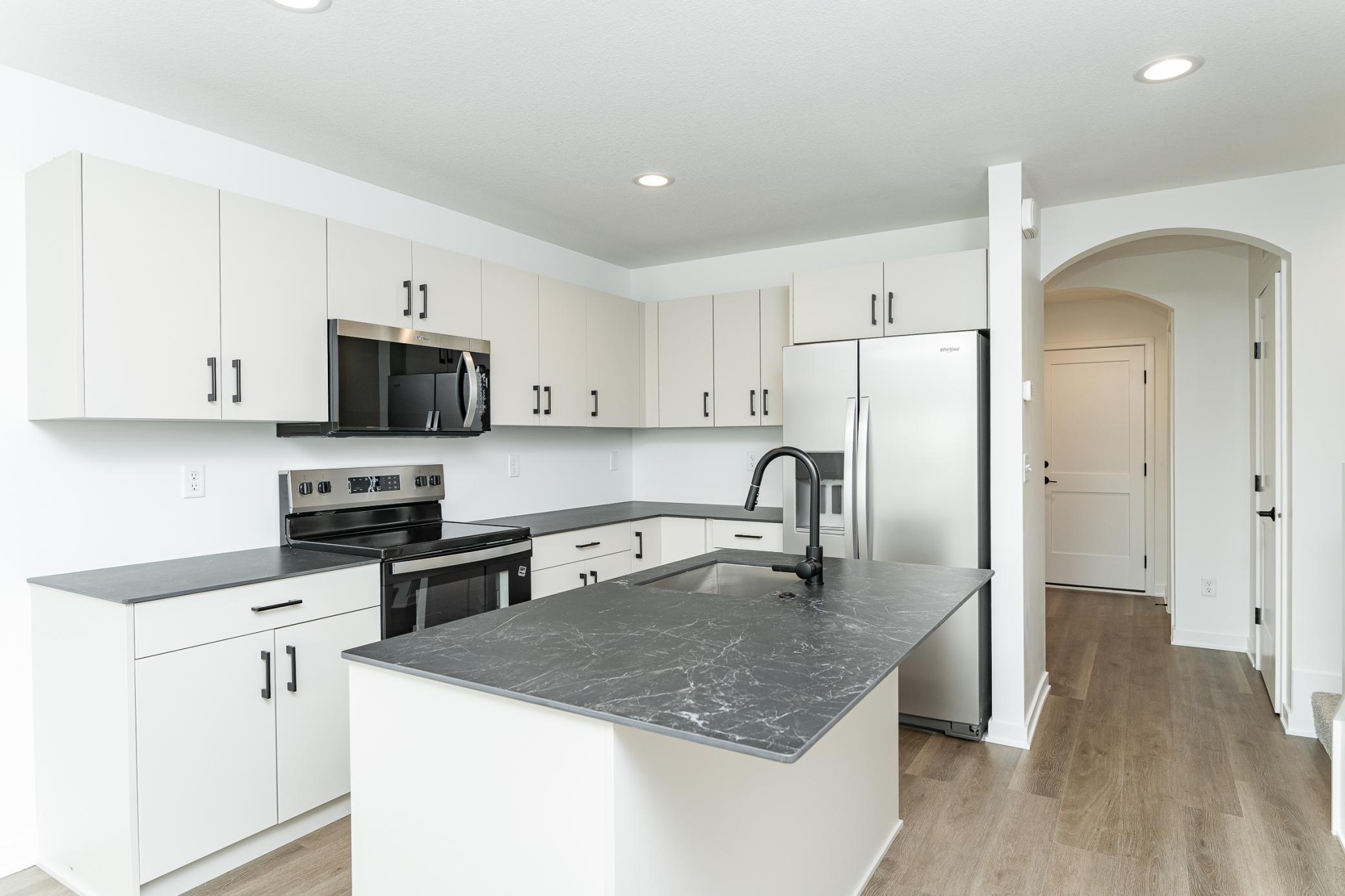 1089 Century Village Lane Northeast Rochester, MN 55906 - Photo 3 of 18