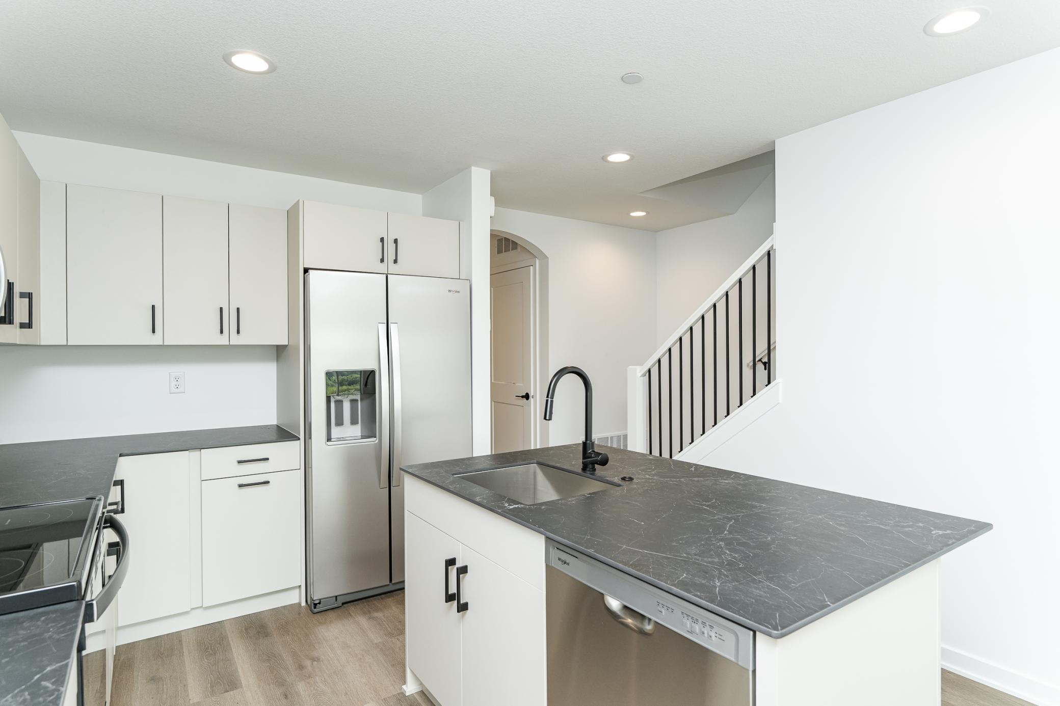 1089 Century Village Lane Northeast Rochester, MN 55906 - Photo 4 of 18