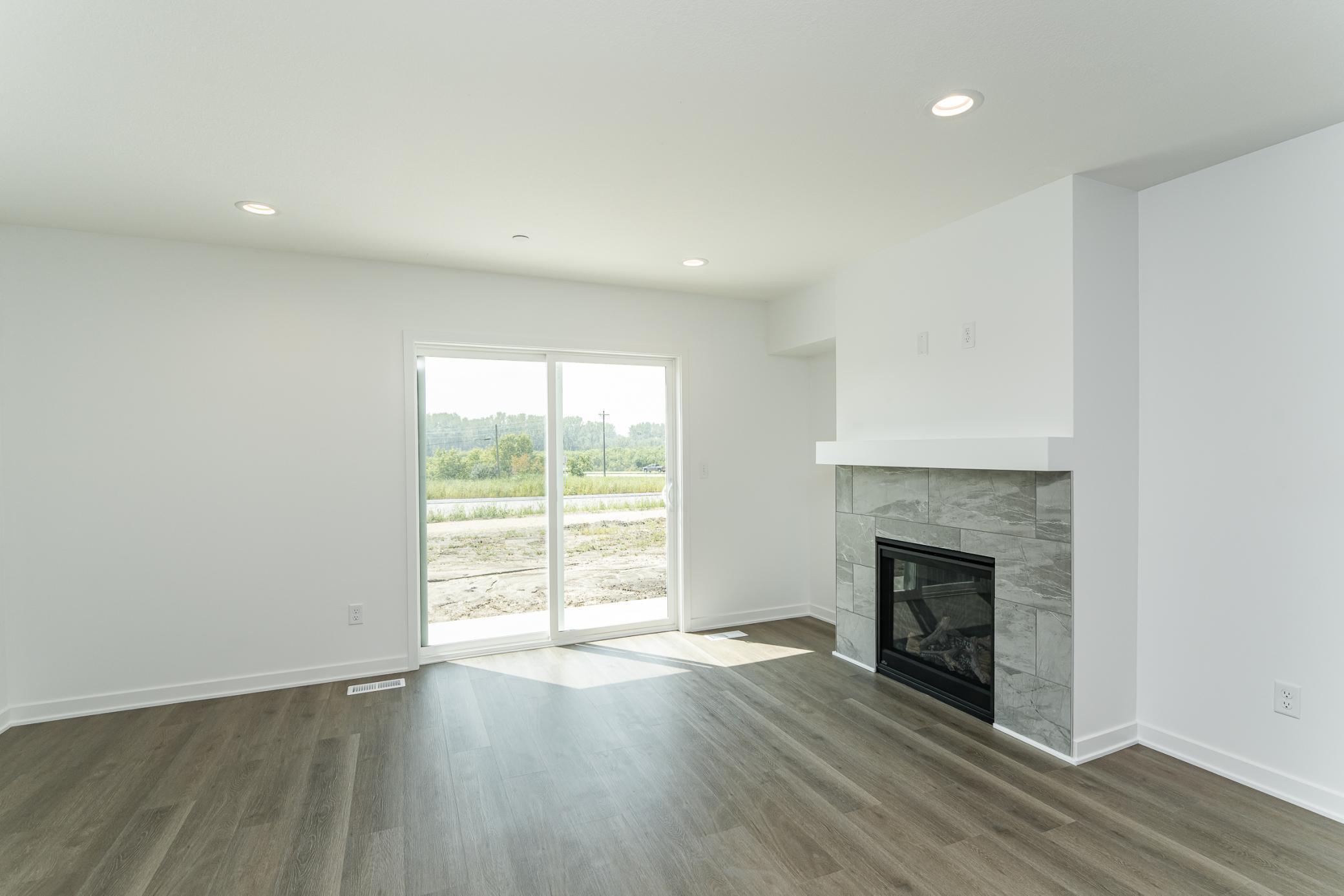 1089 Century Village Lane Northeast Rochester, MN 55906 - Photo 6 of 18