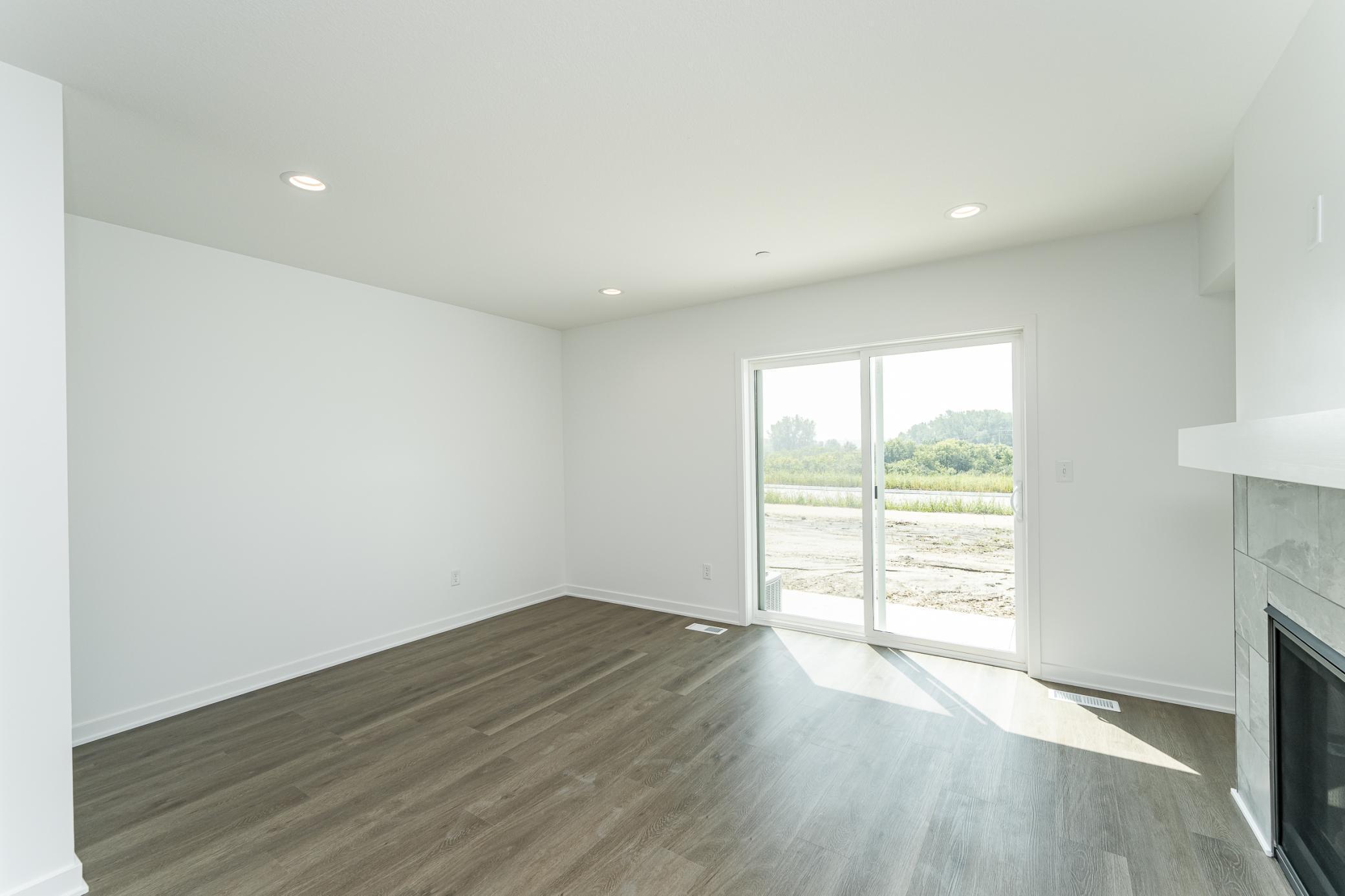 1089 Century Village Lane Northeast Rochester, MN 55906 - Photo 7 of 18