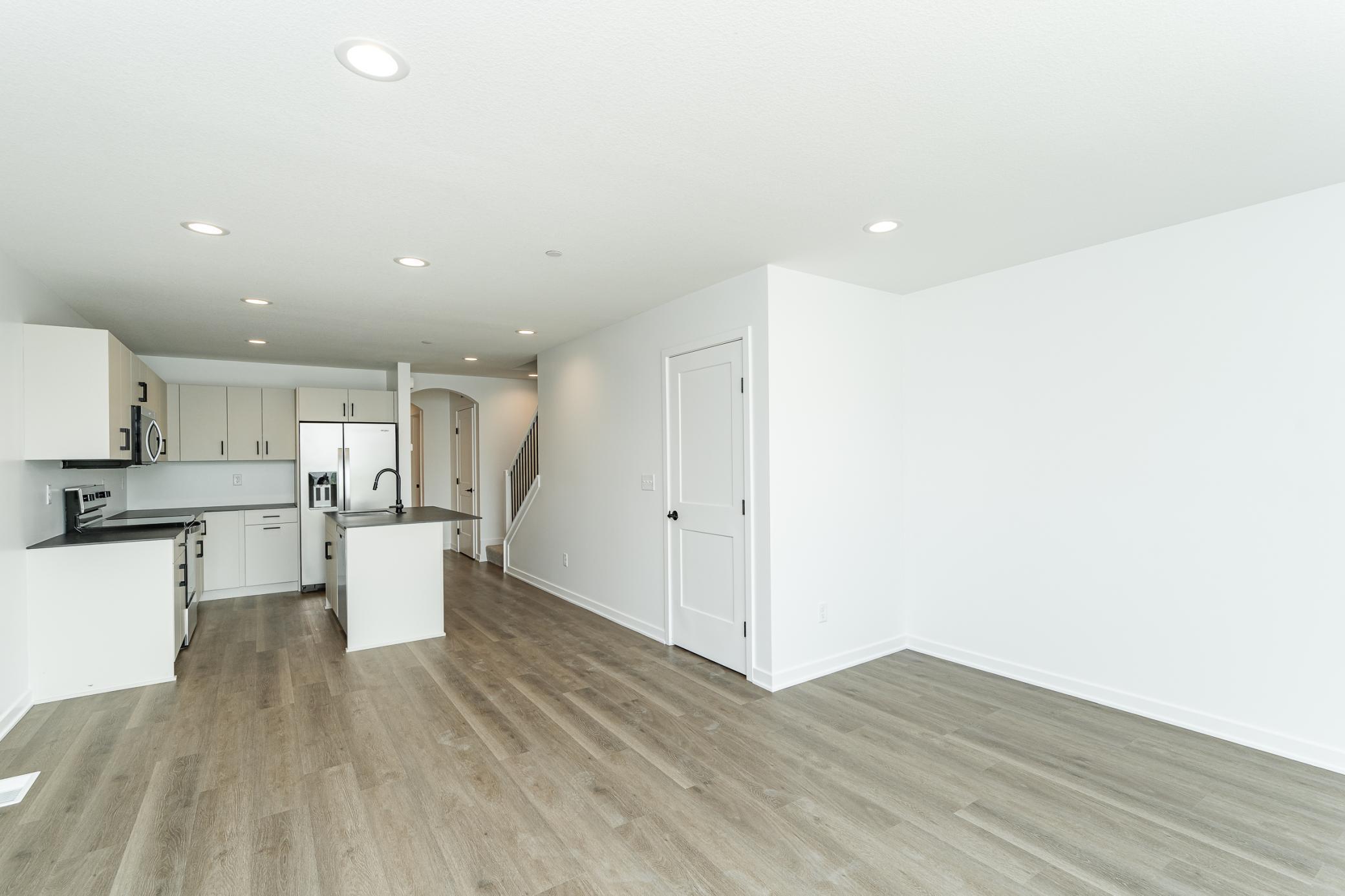 1089 Century Village Lane Northeast Rochester, MN 55906 - Photo 9 of 18