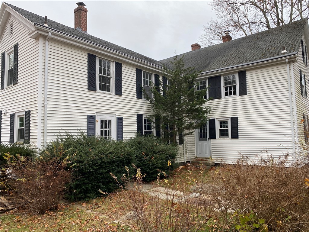 162 Shore Road Westerly, RI 02891 - Photo 4 of 33
