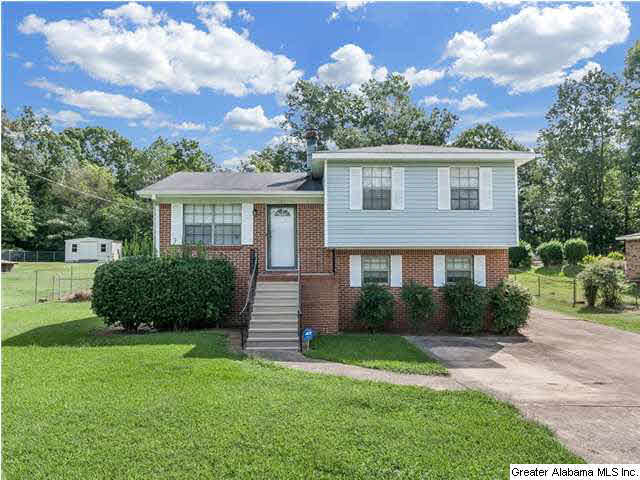1197 7th Avenue Pleasant Grove, AL 35127 - Photo 1 of 30