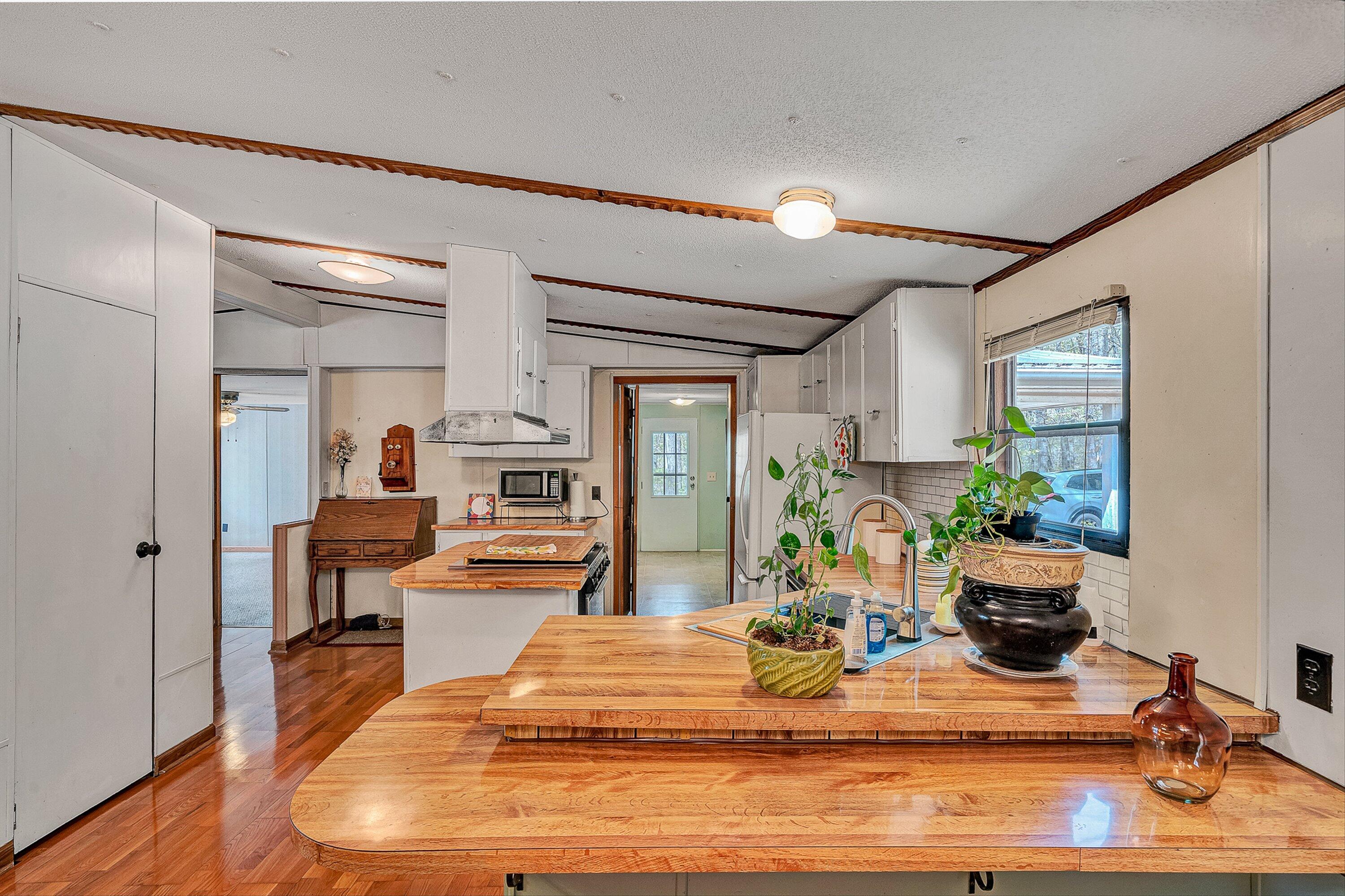 2674 Pico Road Buchanan, VA 24066 - Photo 12 of 59 12-VM-02619