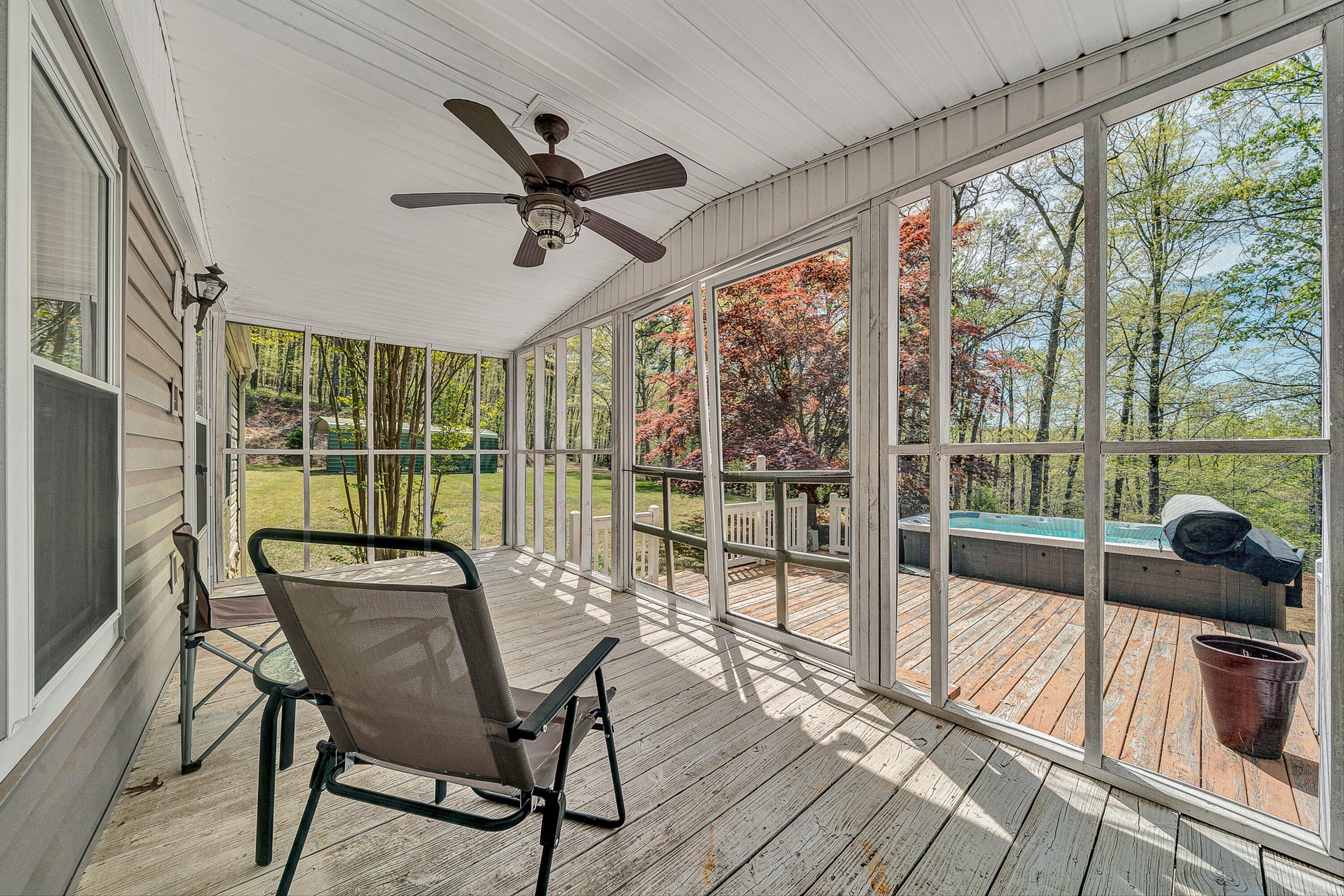 2674 Pico Road Buchanan, VA 24066 - Photo 2 of 59 04-VM-02595