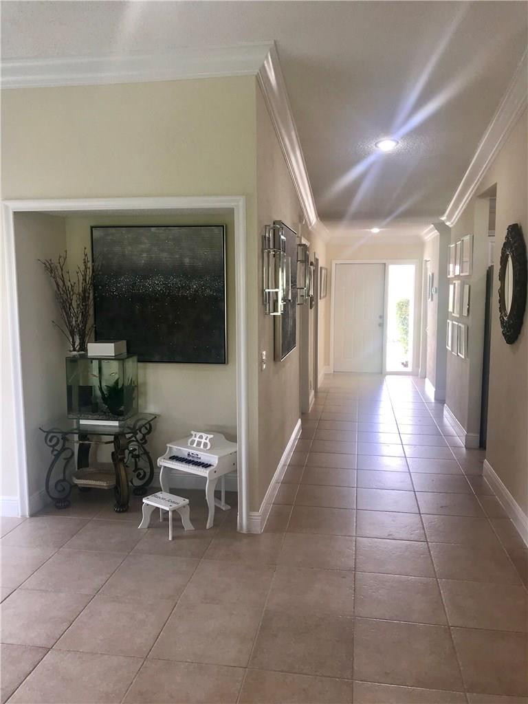 549 Northwest 52nd Street Boca Raton, FL 33487 - Photo 7 of 22 Photo 7