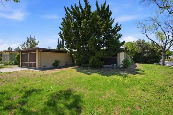 $3,099,995 | 3868 Louis Road, Palo Alto, CA 94303