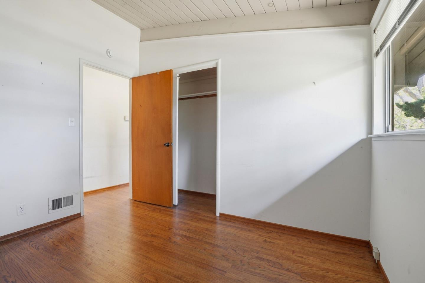 3868 Louis Road Palo Alto, CA 94303 - Photo 14 of 27