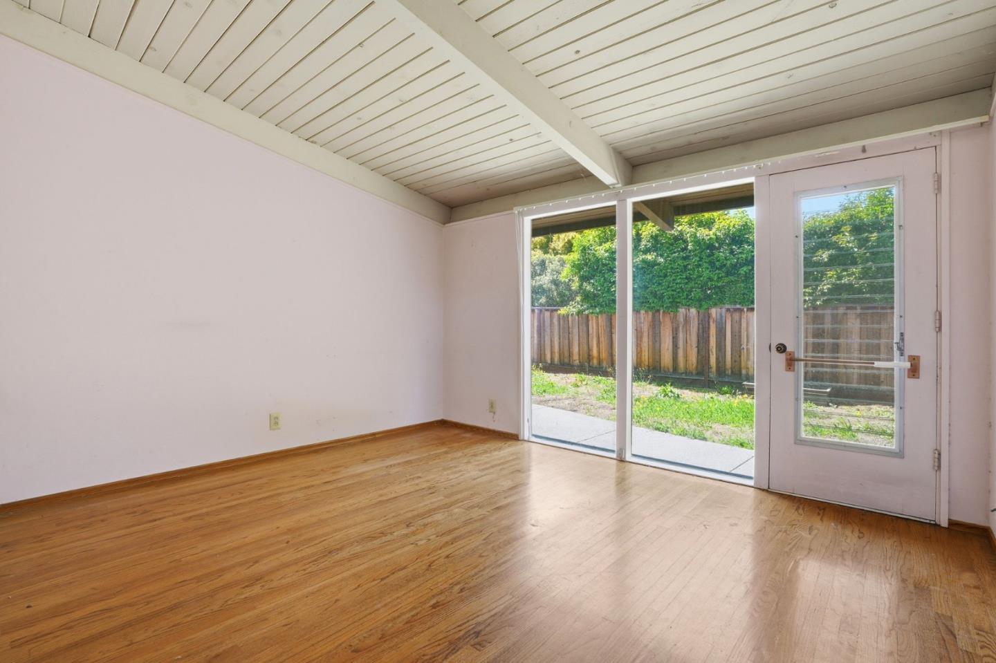 3868 Louis Road Palo Alto, CA 94303 - Photo 17 of 27