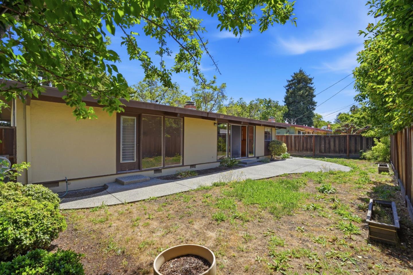 3868 Louis Road Palo Alto, CA 94303 - Photo 24 of 27