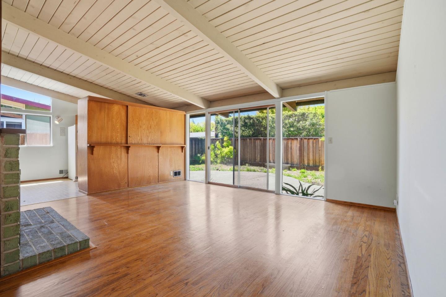 3868 Louis Road Palo Alto, CA 94303 - Photo 9 of 27