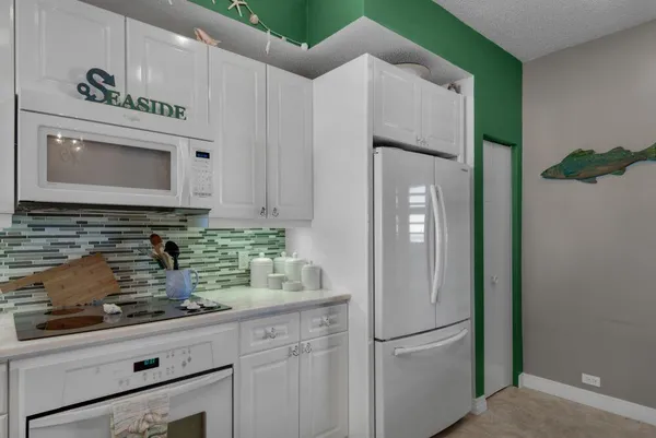 $825,000 | 8501 Gulf Boulevard, Unit W15E, Navarre, FL 32566