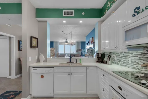 $825,000 | 8501 Gulf Boulevard, Unit W15E, Navarre, FL 32566