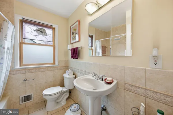 $1,495,000 | 7041 31st Street Northwest, Washington, DC 20015
