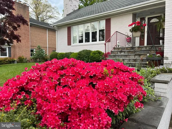 $1,495,000 | 7041 31st Street Northwest, Washington, DC 20015