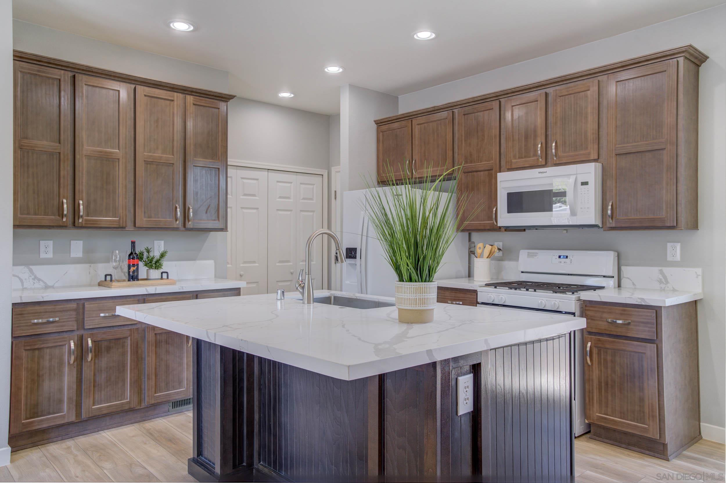 3967 Rogers Road Spring Valley, CA 91977 - Photo 2 of 15