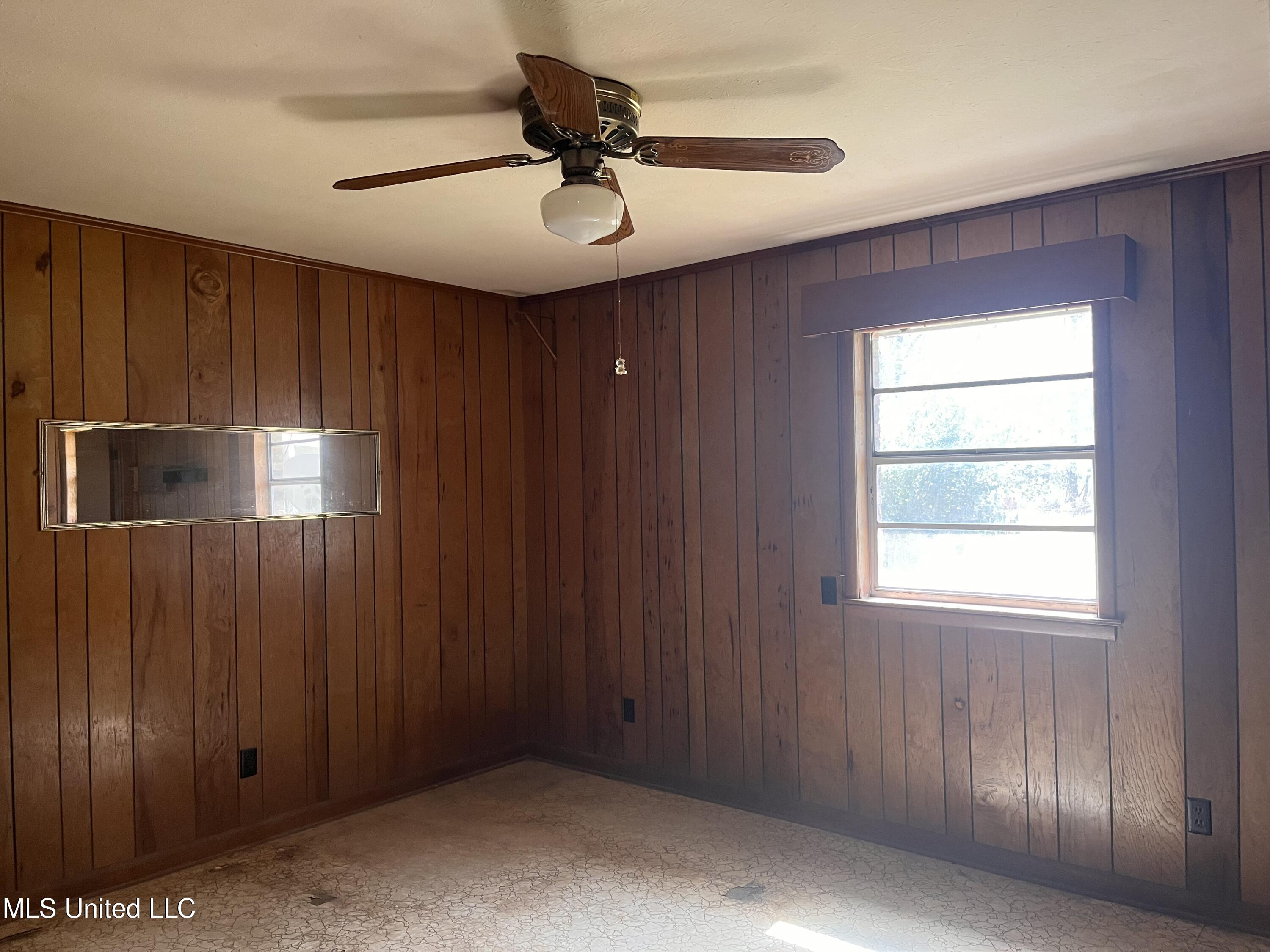 8301 Greenfields Road Moss Point, MS 39562 - Photo 11 of 13 IMG-7521