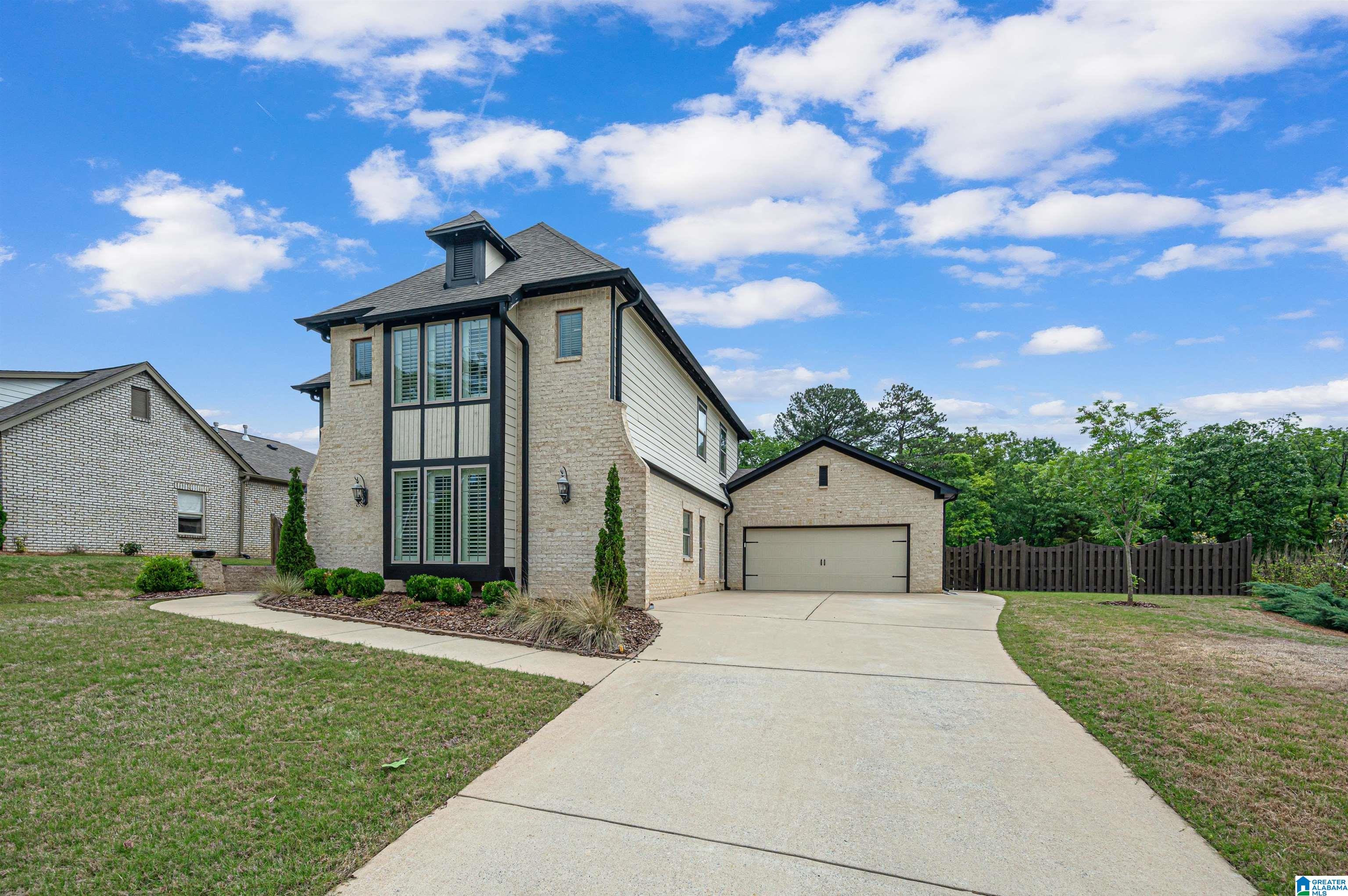 100 Keeneland Green Pelham, AL 35124 - Photo 3 of 55