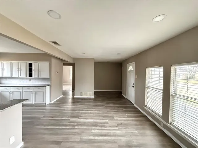 $2,100 | 3442 Caracas Drive, Mesquite, TX 75150