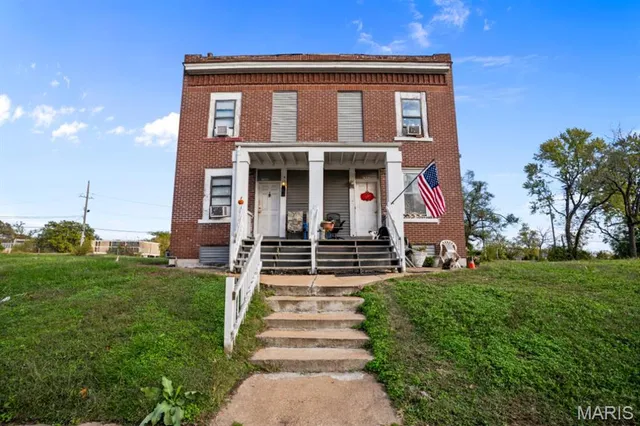 $103,900 | 1942 Clara Avenue, St. Louis, MO 63112