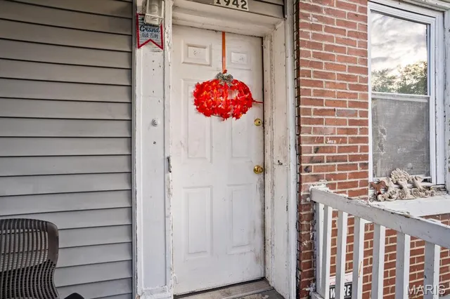$103,900 | 1942 Clara Avenue, St. Louis, MO 63112