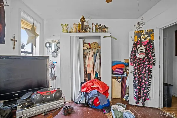 $89,900 | 1942 Clara Avenue, St. Louis, MO 63112