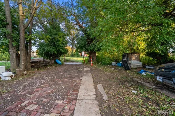 $89,900 | 1942 Clara Avenue, St. Louis, MO 63112