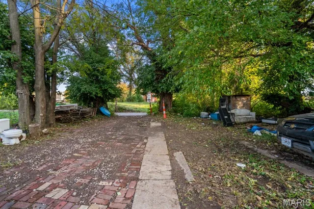 $103,900 | 1942 Clara Avenue, St. Louis, MO 63112