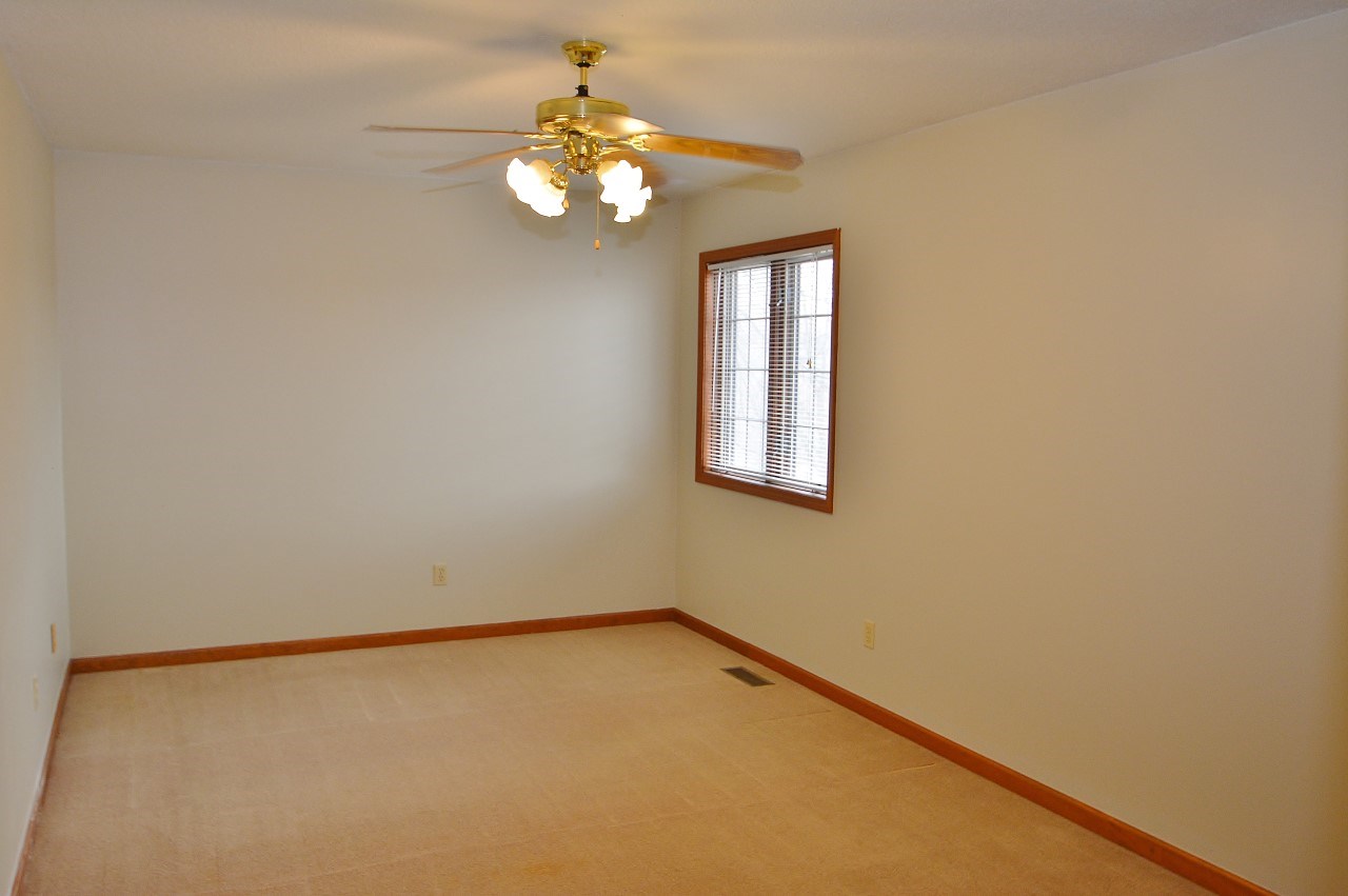 10816 Summer Chase Road Fort Wayne, IN 46818 - Photo 18 of 31 Gallery Image 18