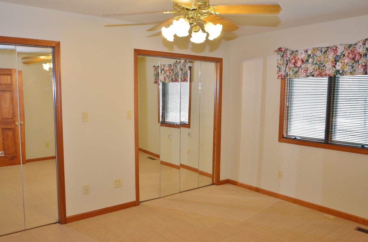 10816 Summer Chase Road Fort Wayne, IN 46818 - Photo 19 of 31 Gallery Image 19