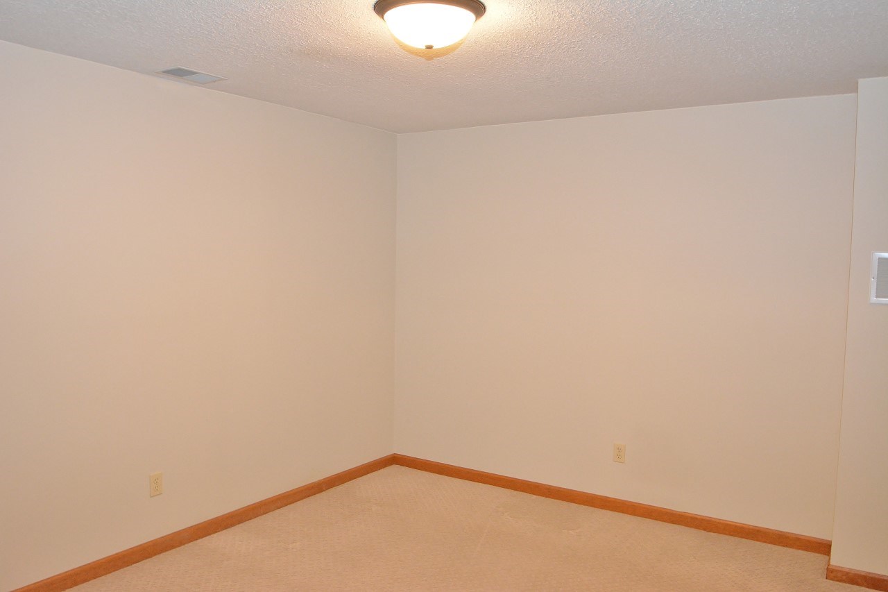 10816 Summer Chase Road Fort Wayne, IN 46818 - Photo 25 of 31 Gallery Image 25