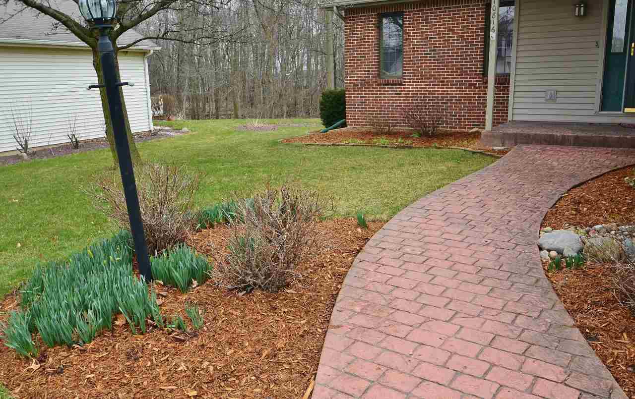 10816 Summer Chase Road Fort Wayne, IN 46818 - Photo 4 of 31 Gallery Image 4