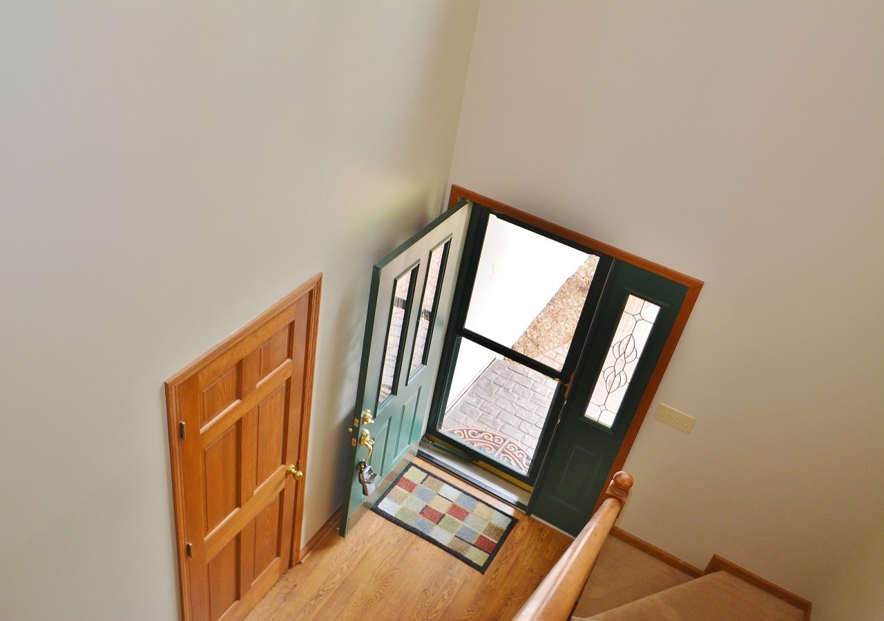 10816 Summer Chase Road Fort Wayne, IN 46818 - Photo 7 of 31 Gallery Image 7