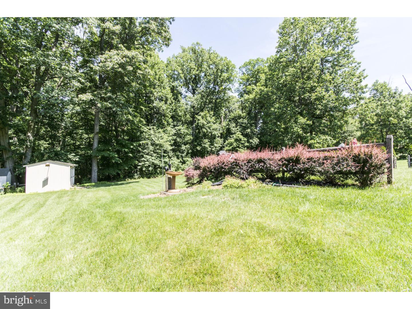 225 Valley View Road Berwyn, PA 19312 - Photo 19 of 21 Exterior Back