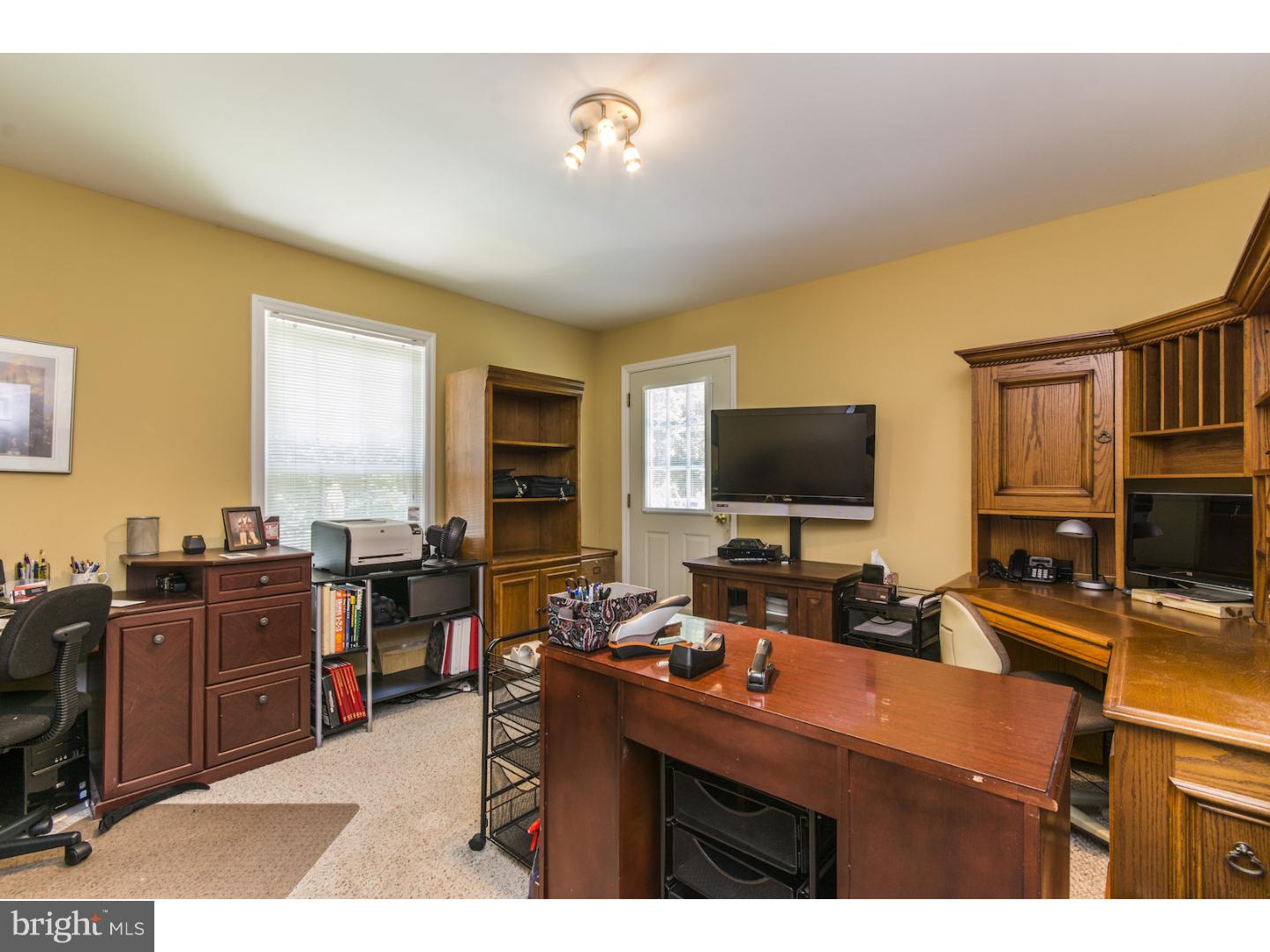 225 Valley View Road Berwyn, PA 19312 - Photo 10 of 21 Office / Study