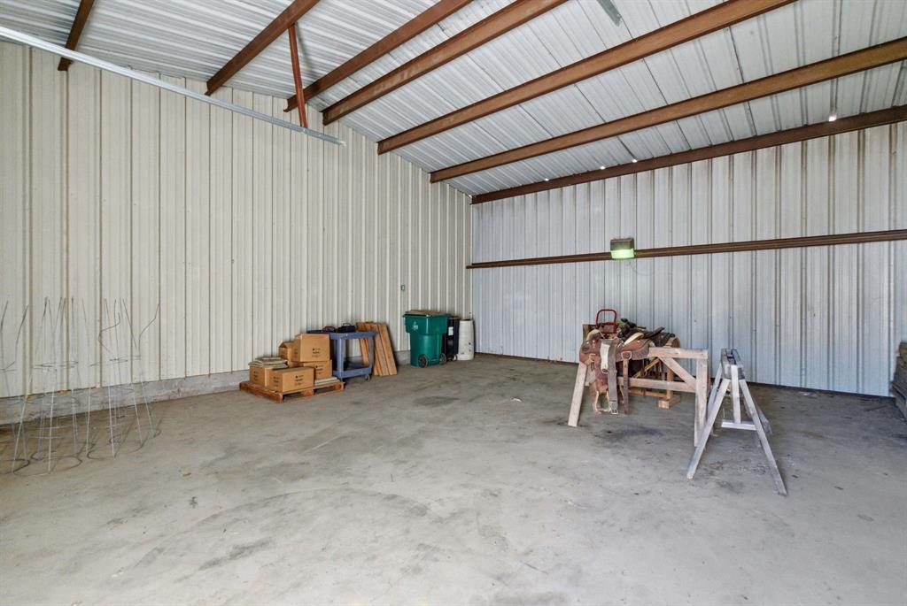 3601 Springfield Road Springtown, TX 76082 - Photo 24 of 40