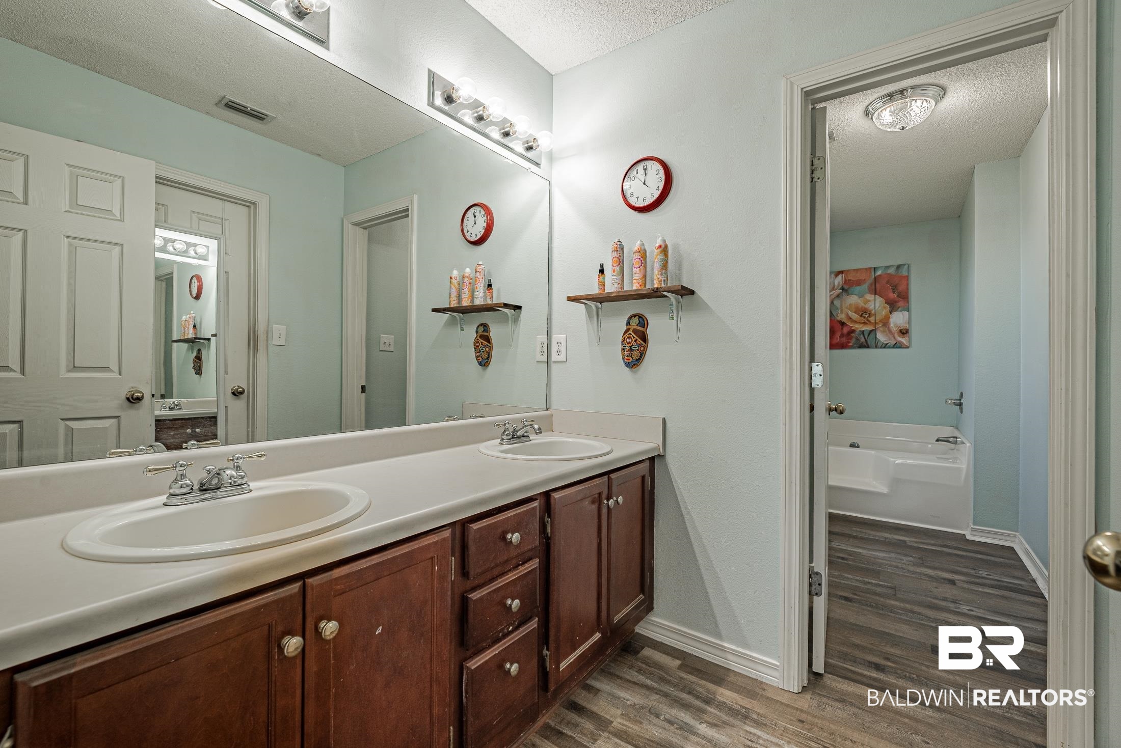 112 Pemberton Loop Fairhope, AL 36532 - Photo 18 of 33 Master Bath/Double Vanity