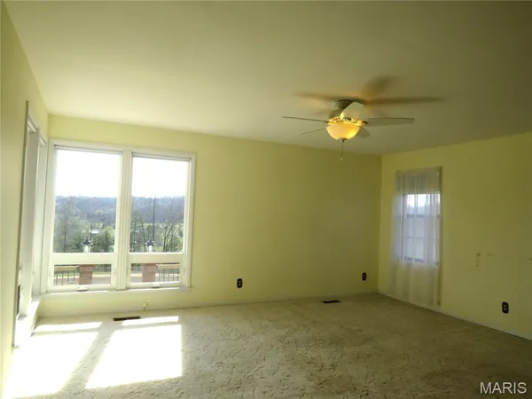 $545,000 | 772 Hwy D, Ellington, MO 63638