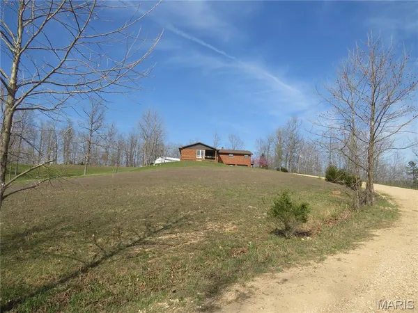 $545,000 | 772 Hwy D, Ellington, MO 63638