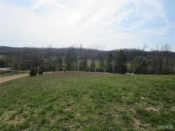$545,000 | 772 Hwy D, Ellington, MO 63638