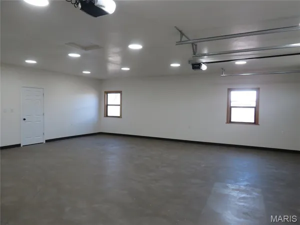 $545,000 | 772 Hwy D, Ellington, MO 63638