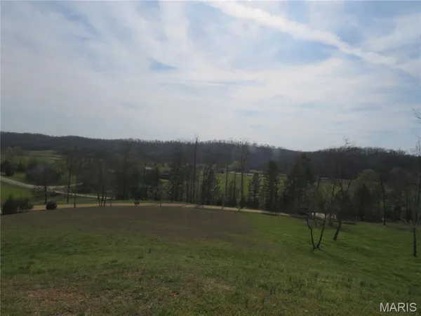 $545,000 | 772 Hwy D, Ellington, MO 63638