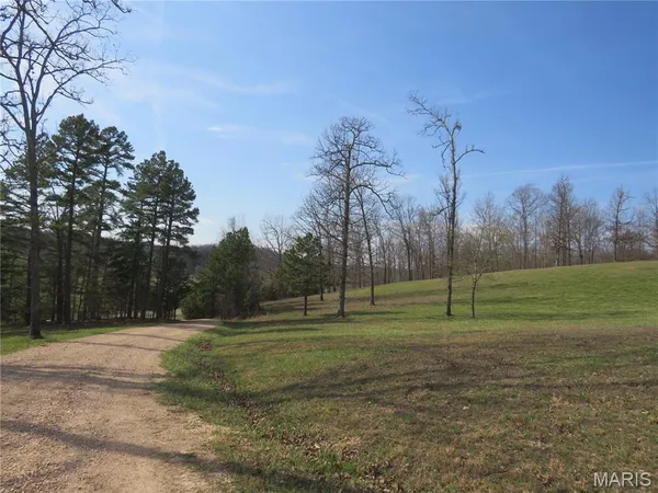 $545,000 | 772 Hwy D, Ellington, MO 63638