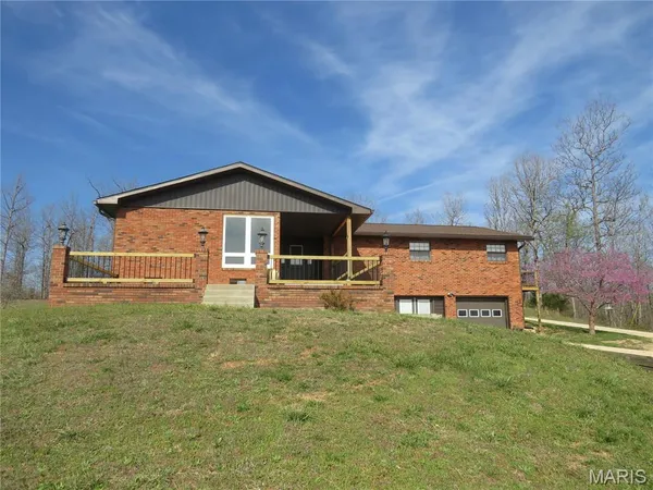 $545,000 | 772 Hwy D, Ellington, MO 63638