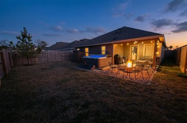 $325,000 | 3057 Pampaneria Drive, Conroe, TX 77301