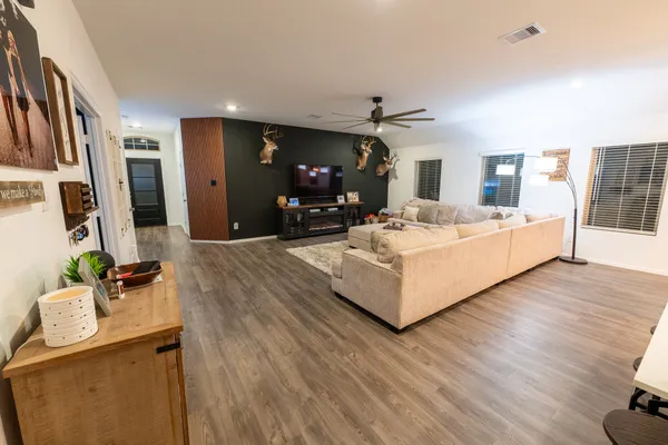 $325,000 | 3057 Pampaneria Drive, Conroe, TX 77301