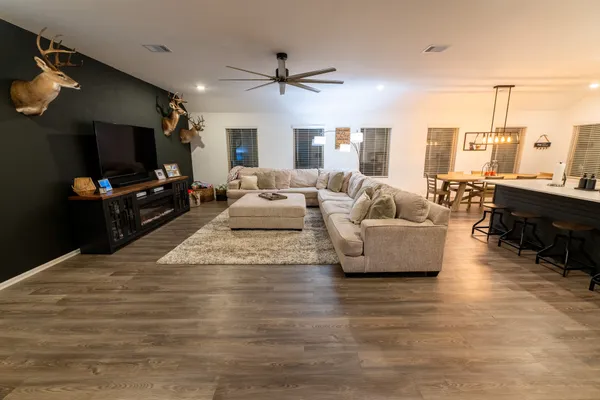 $325,000 | 3057 Pampaneria Drive, Conroe, TX 77301
